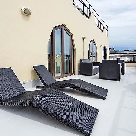 Legendary Appart hôtel 4*