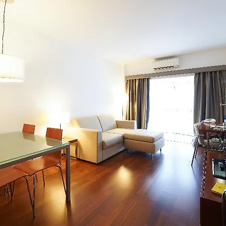 Legendary Appart hôtel 4*
