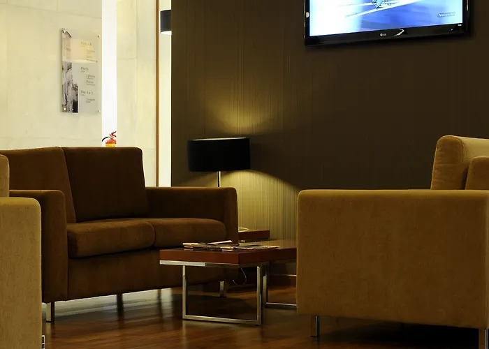 Aparthotel Legendary 4*