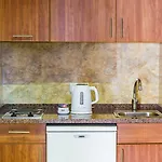 Hotel apartamentowy Legendary 4*