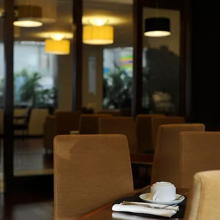 Aparthotel Legendary 4*