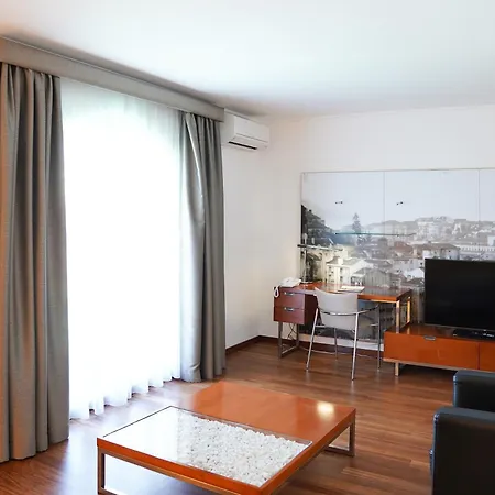 Legendary Appart hôtel 4*