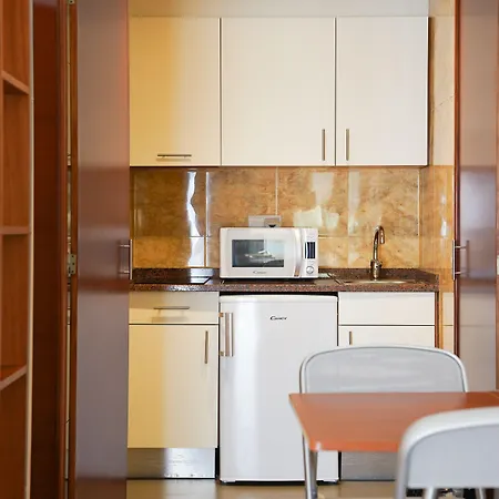 Legendary Appart hôtel 4*