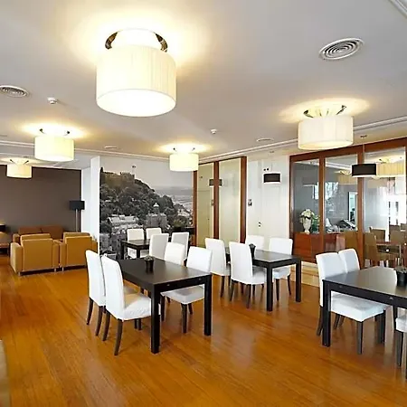 Legendary Aparthotel 4*