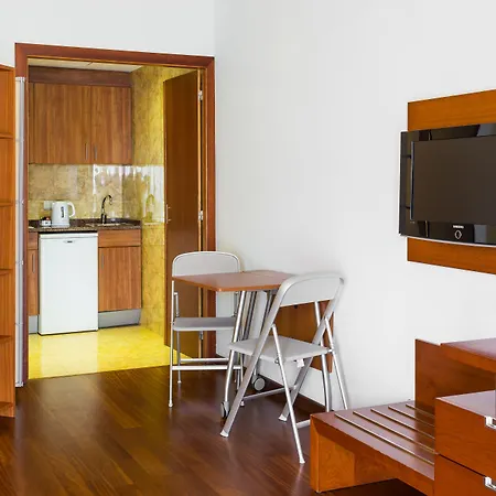 Legendary Appart hôtel 4*