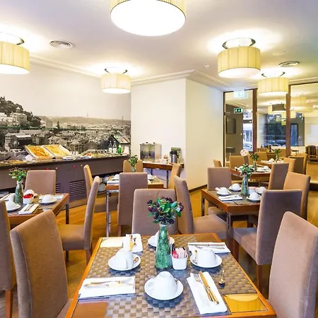 Lägenhetshotell Legendary Lisboa