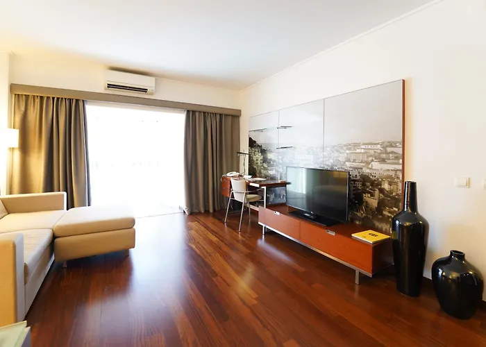 Apartahotel Legendary 4*