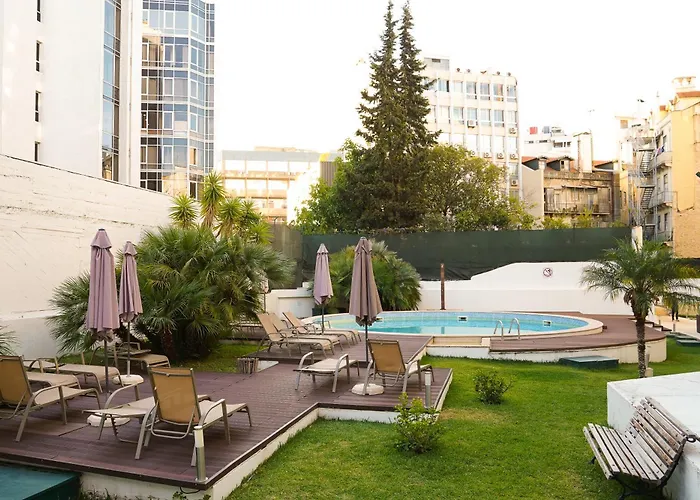 Legendary Apartahotel 4*